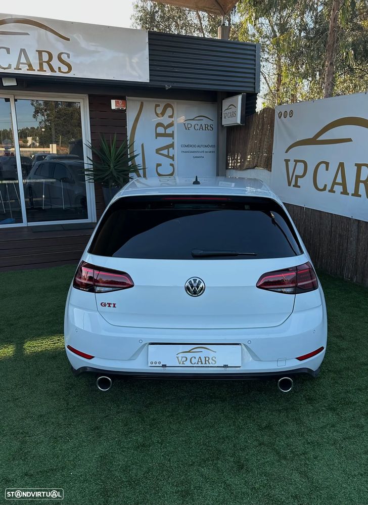 VW Golf 2.0 TSI GTI DSG Performance - 10
