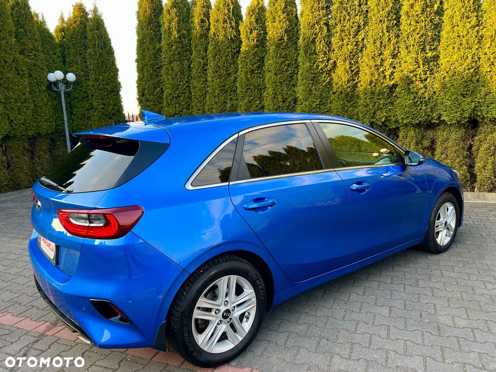 Kia Ceed 1.6 CRDi mHEV L - 21