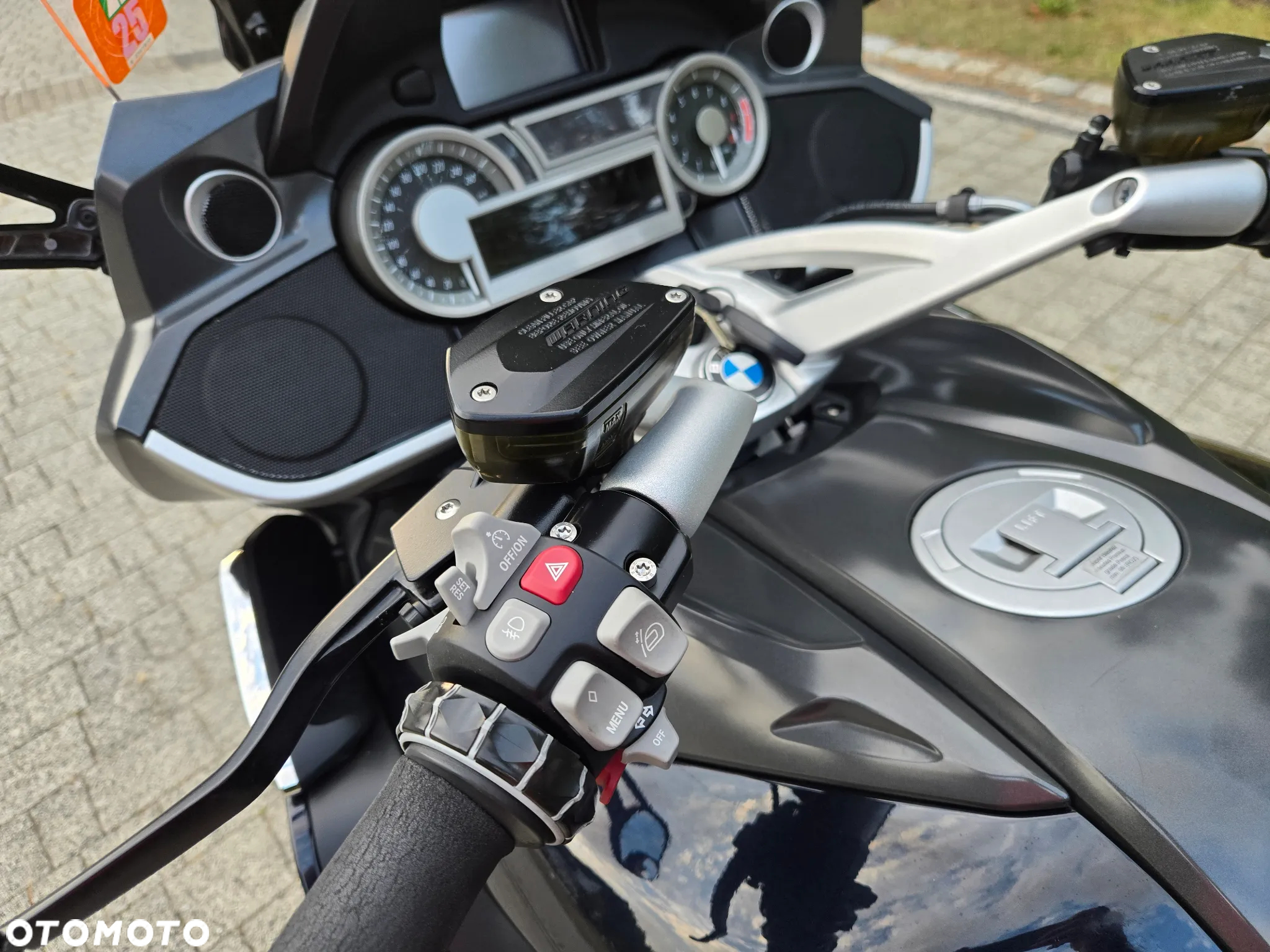 BMW K - 18