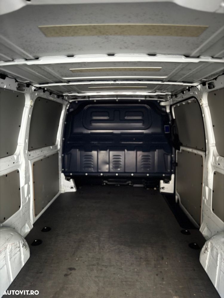 Mercedes-Benz Vito - 10