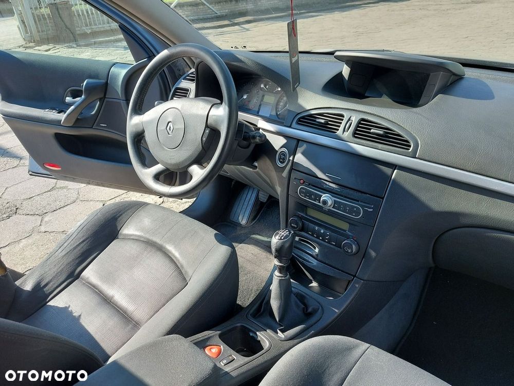 Renault Laguna - 14