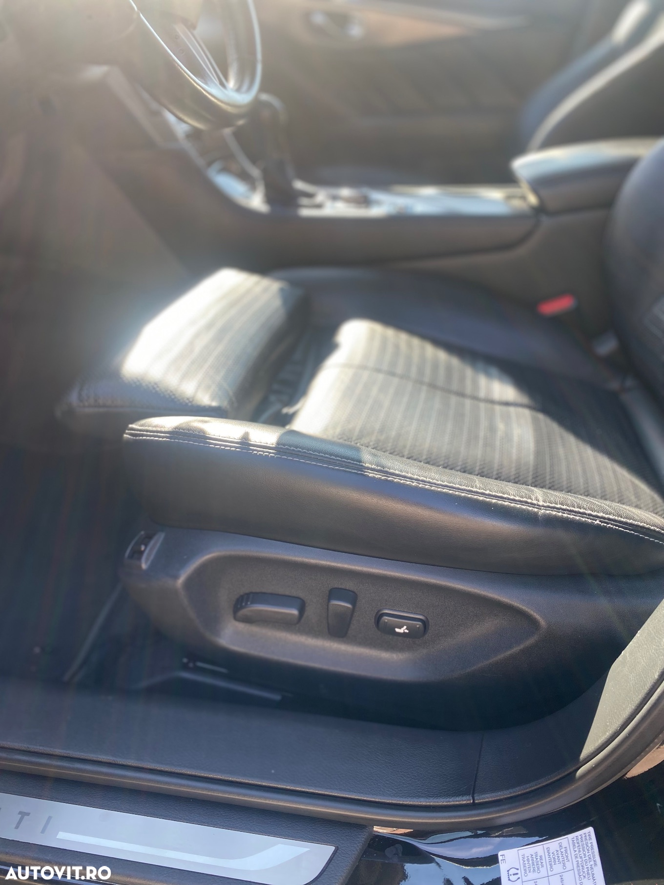 Infiniti Q50 - 16