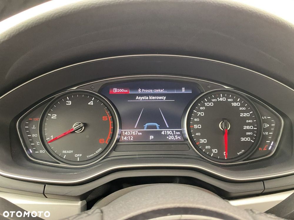 Audi A4 Limousine - 16