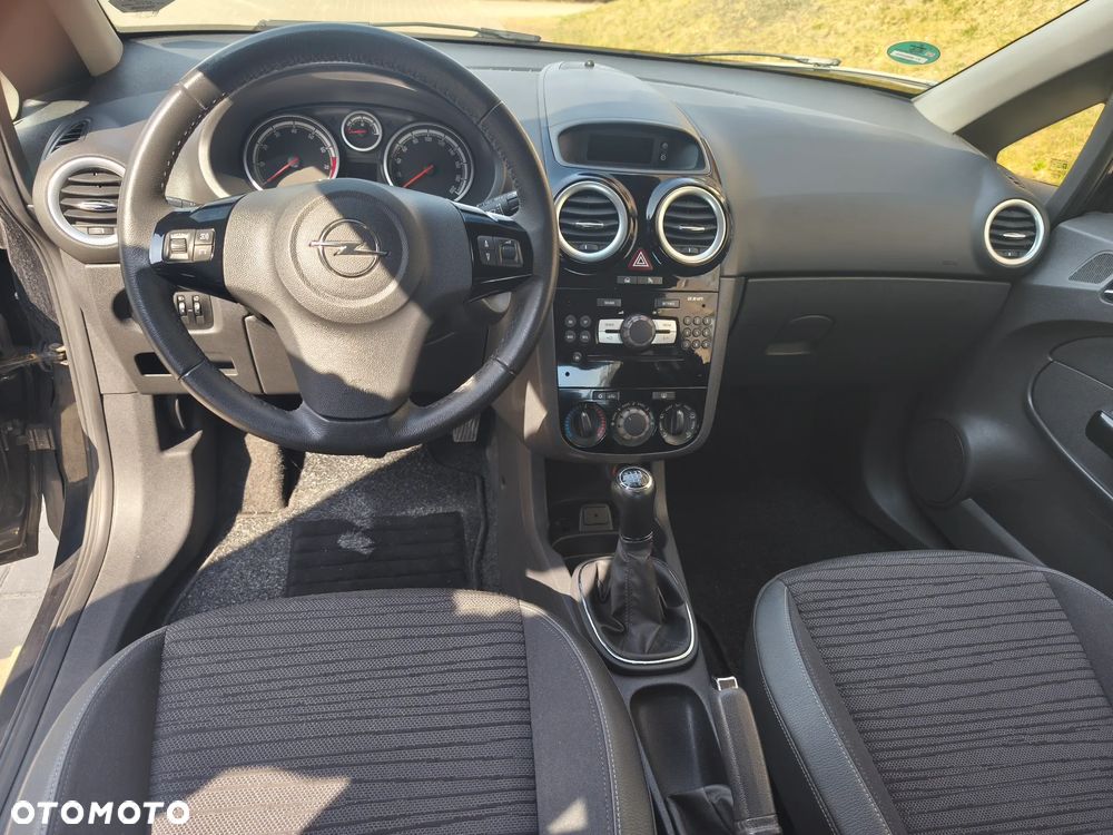 Opel Corsa 1.2 16V Energy - 8