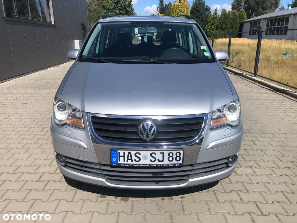 Volkswagen Touran 2.0 TDI DPF Highline - 28
