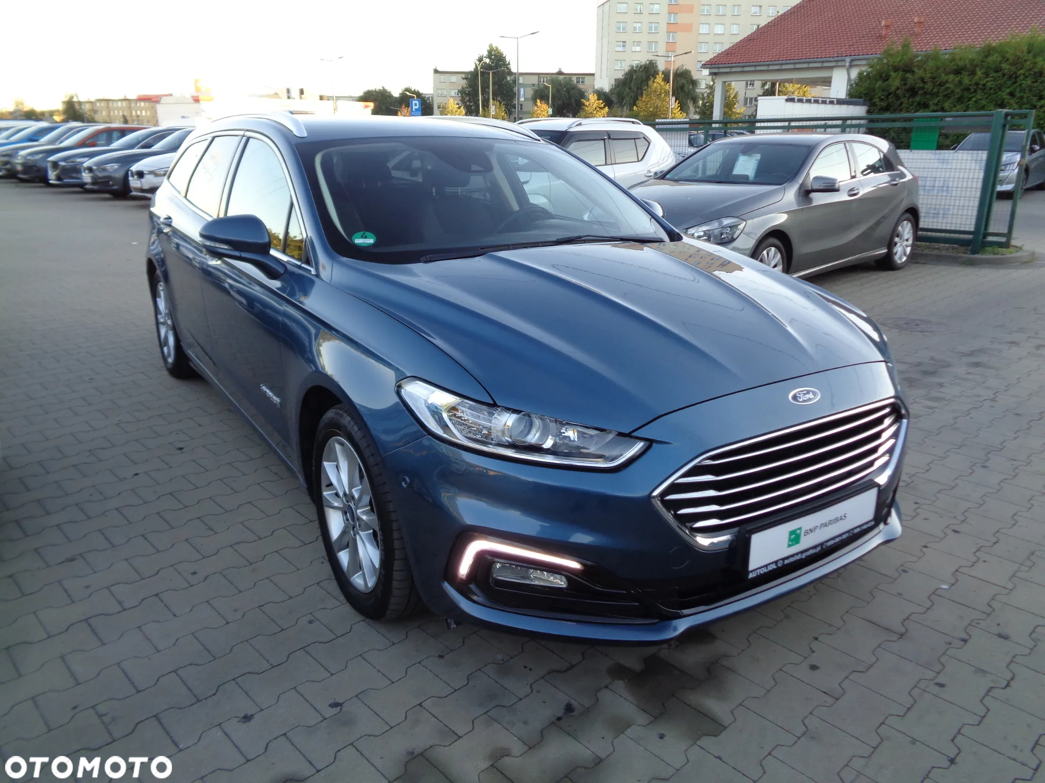 Ford Mondeo - 4
