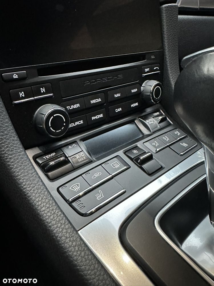 Porsche 718 Cayman GPF PDK - 15