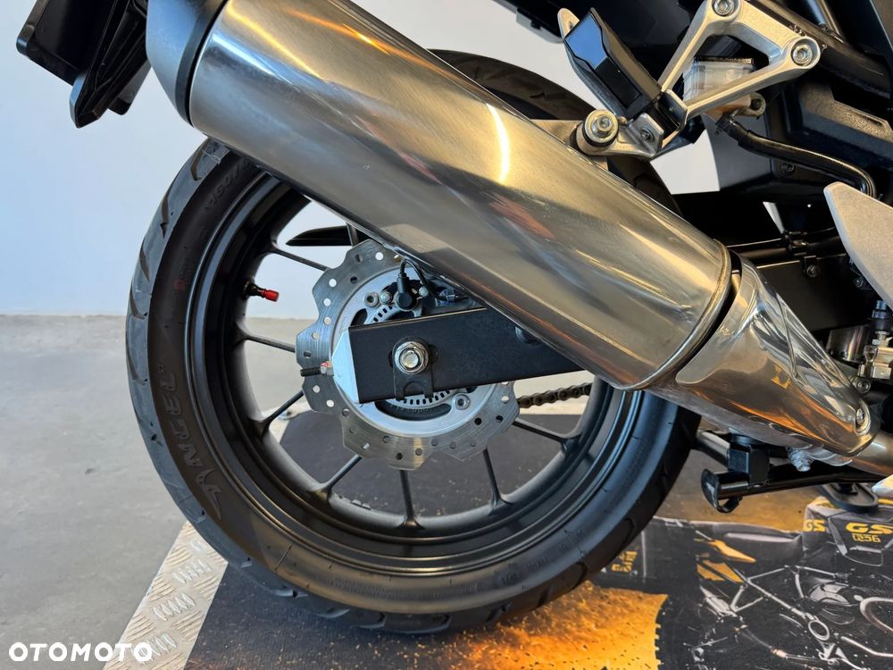Honda CB - 15