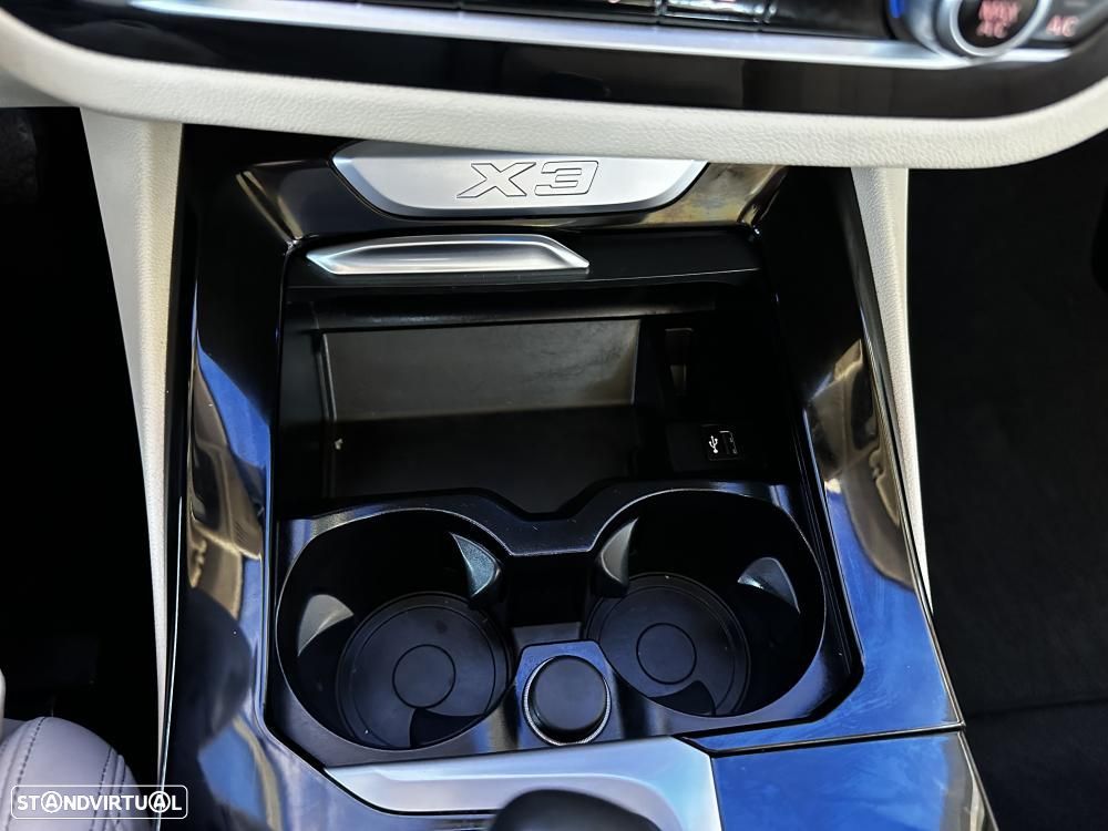 BMW X3 30 e xDrive xLine - 37