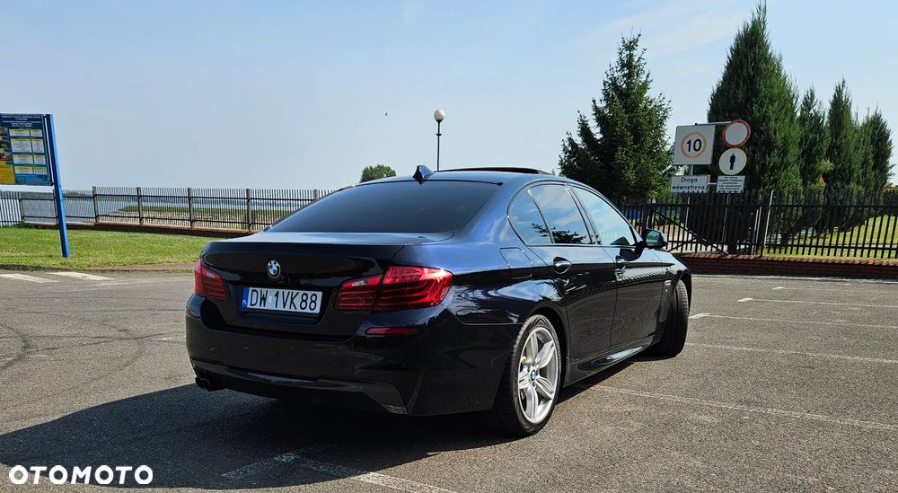 BMW Seria 5 530d xDrive - 3