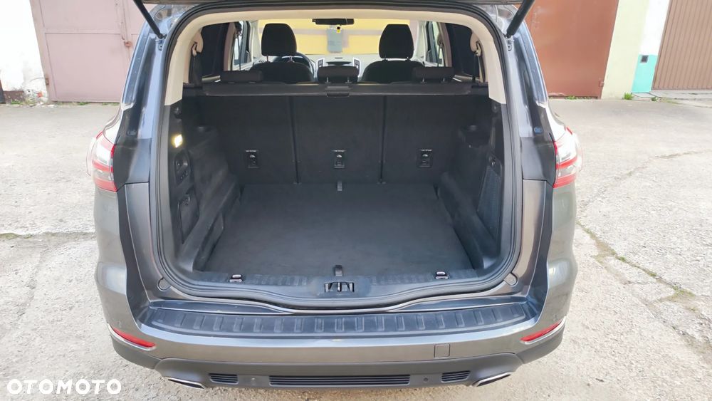 Ford S-Max 2.0 TDCi Titanium - 11