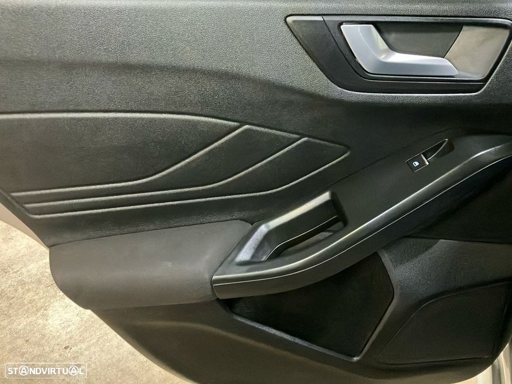 Ford Focus - 21