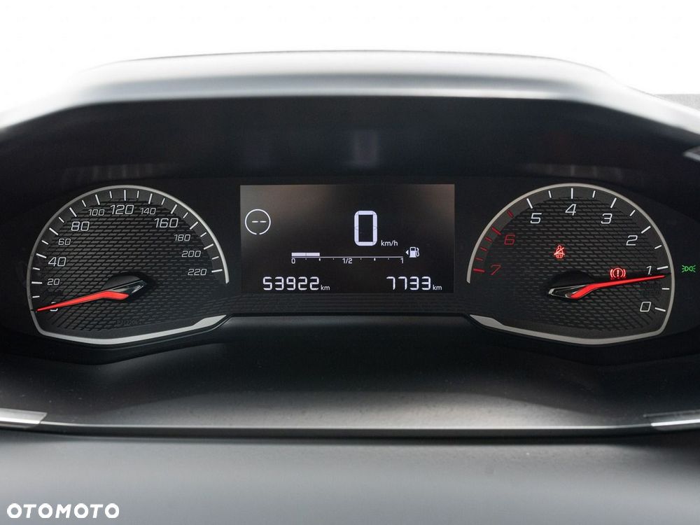 Peugeot 2008 1.2 PureTech Active Pack S&S - 13