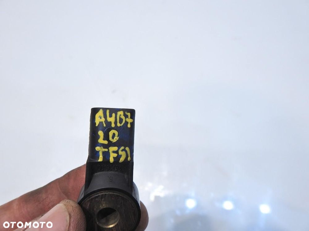 CZUJNIK STUKOWY AUDI A4 B7 2.0 TFSI 030905377C 0261231146 - 3