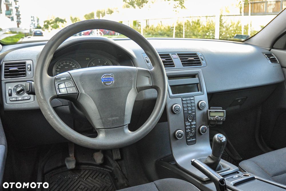 Volvo V50 - 9