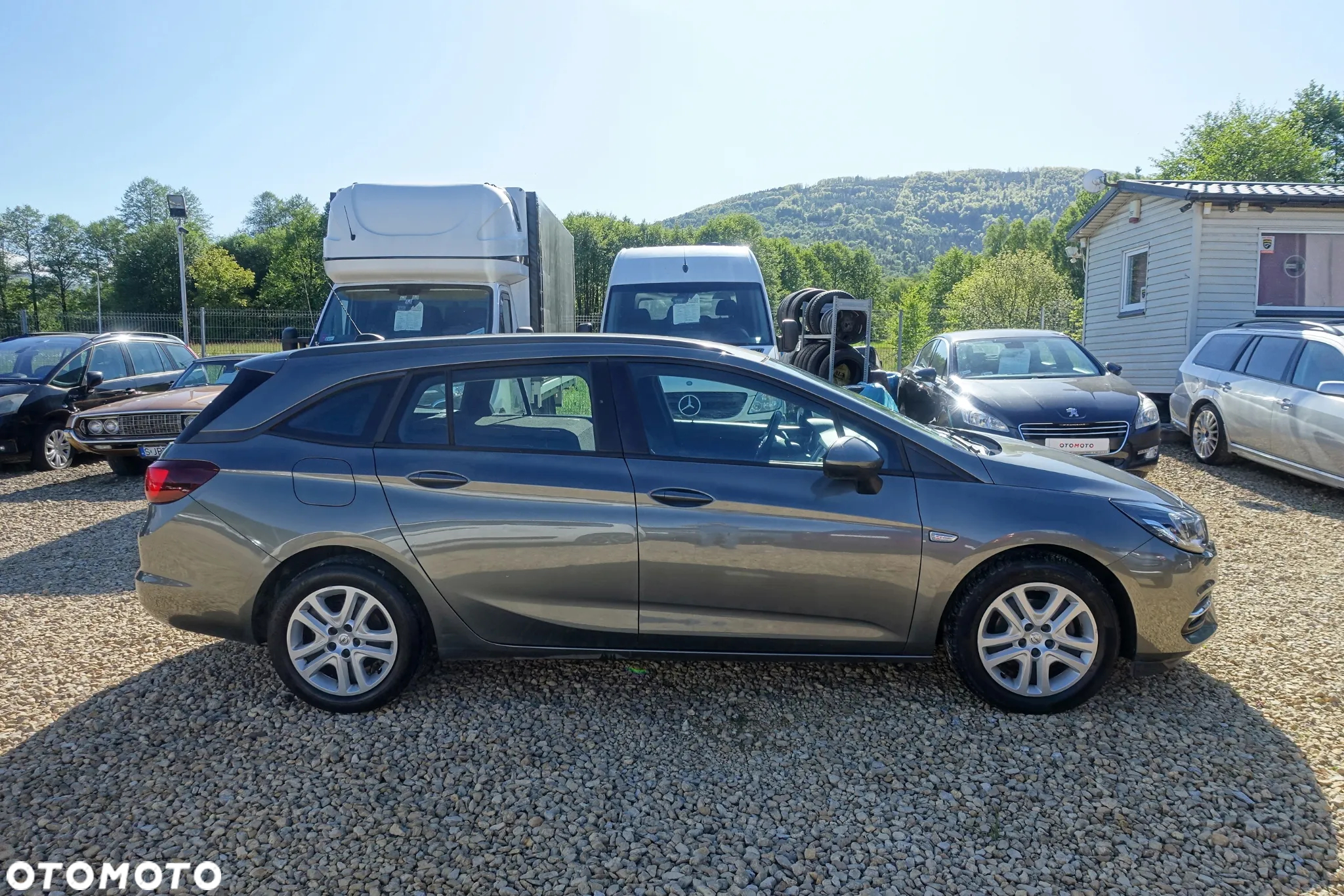 Opel Astra 1.5 D Start/Stop Business Edition - 4
