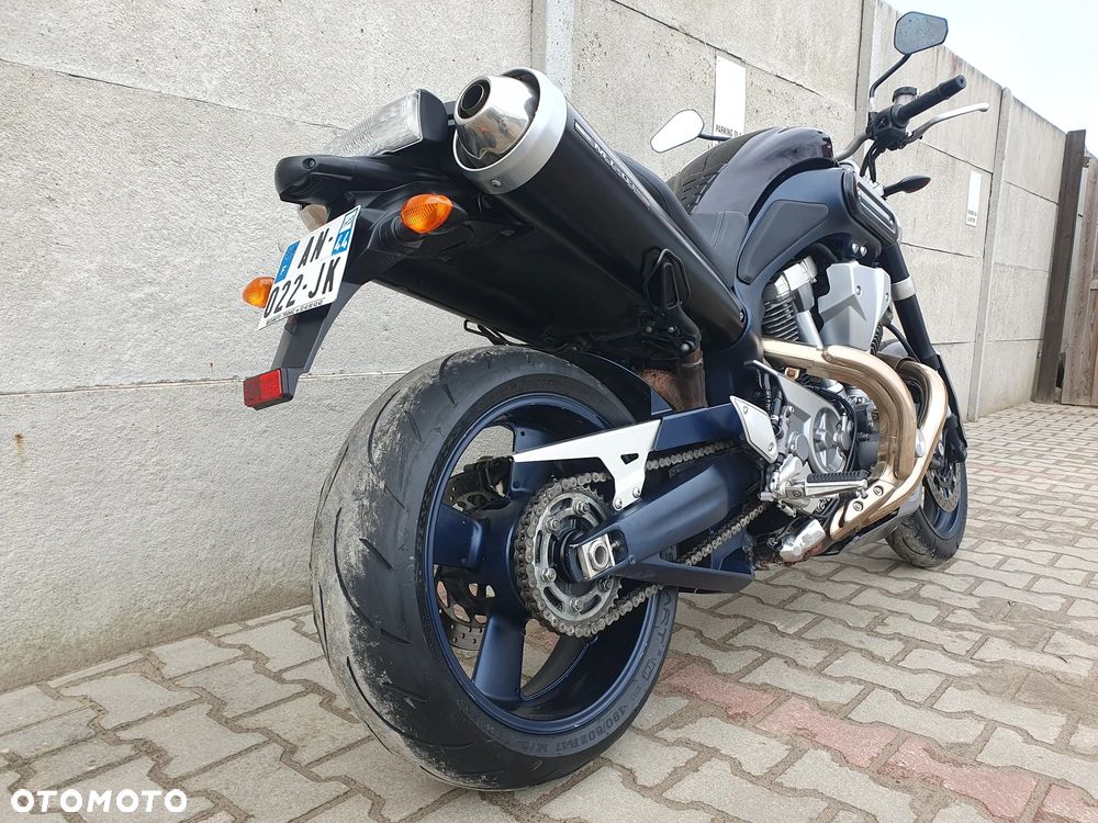 Yamaha MT - 8