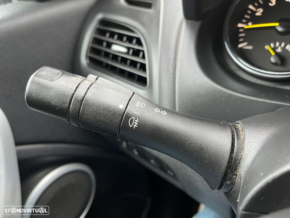 Renault Fluence 1.5 dCi Exclusive - 21