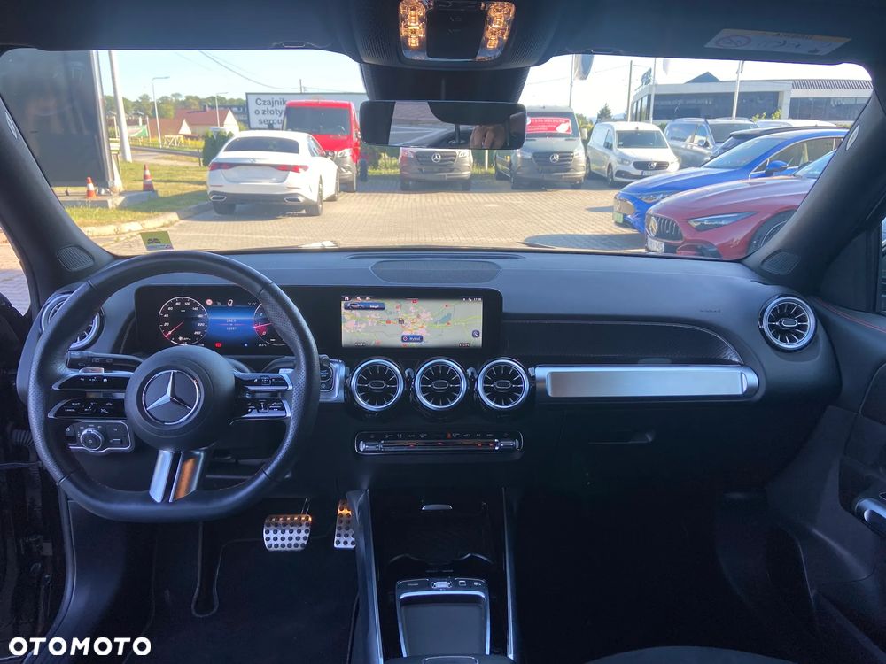 Mercedes-Benz GLB 200 AMG Line 7G-DCT - 10