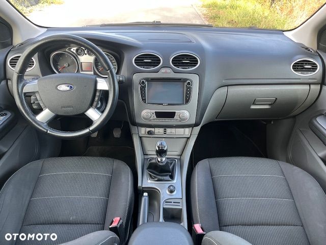 Ford Focus - 19