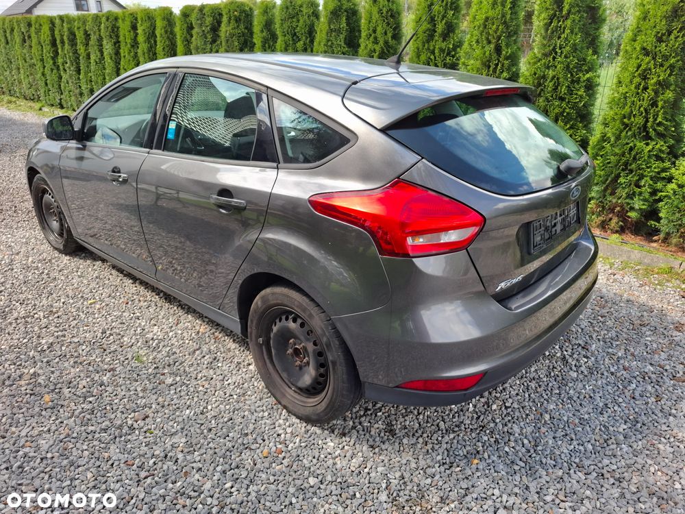 Ford Focus 1.0 EcoBoost Trend ASS - 9