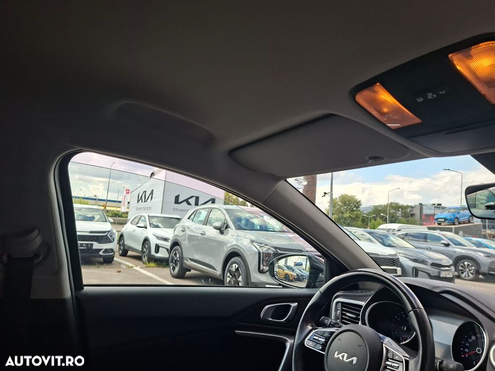 Kia XCeed 1.5 T-GDI 6MT City - 16