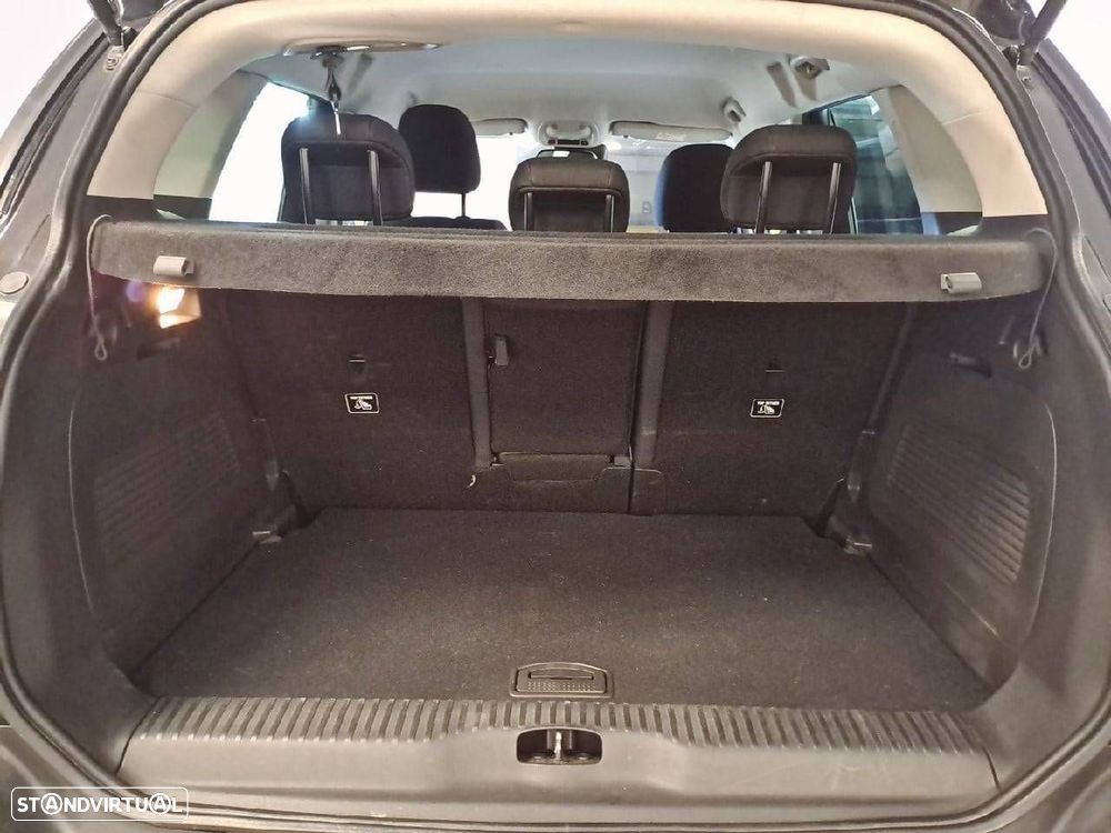 Citroën C3 Aircross 1.2 PureTech Shine EAT6 - 6