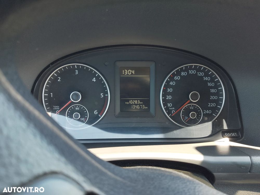Volkswagen Touran 1.6 TDI Comfortline - 8