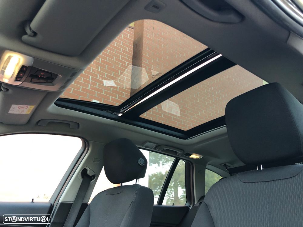 BMW 320 d Touring Aut. Efficient Dynamics Edition Sport Line - 5
