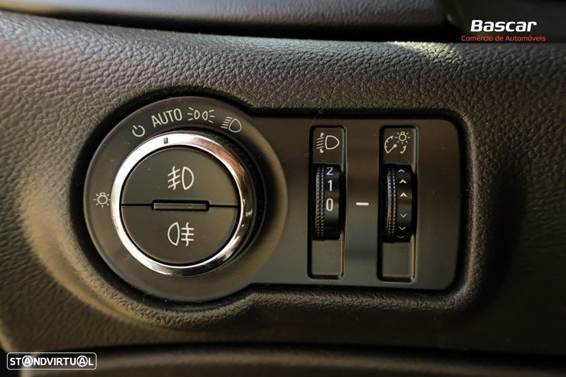 Opel Astra 1.7 CDTI Cosmo - 39