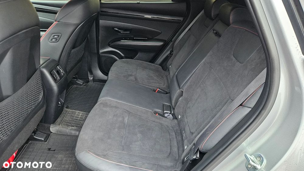 Hyundai Tucson 1.6 GDi 4WD DCT N Line - 11