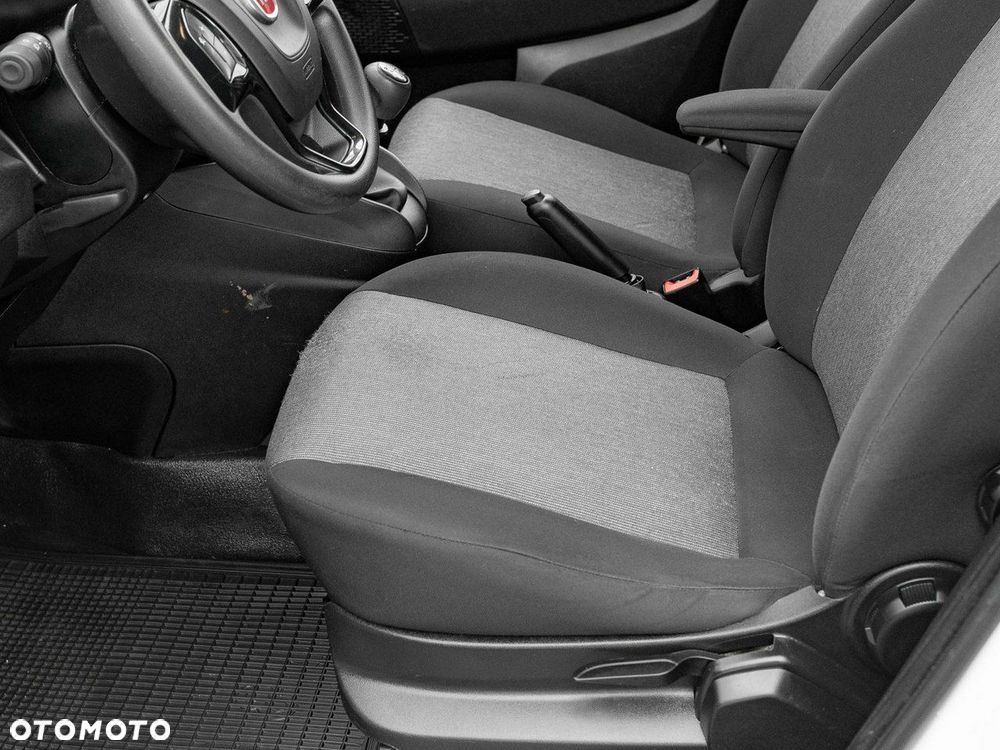 Fiat Doblo - 12