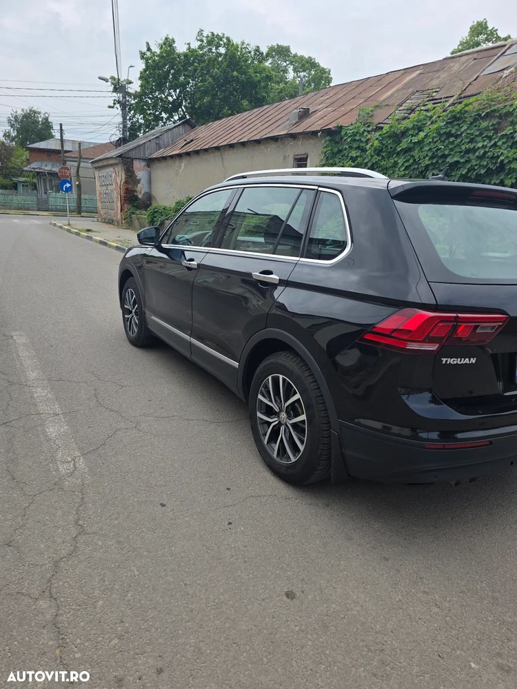 Volkswagen Tiguan 2.0 TDI DPF DSG Comfortline - 3