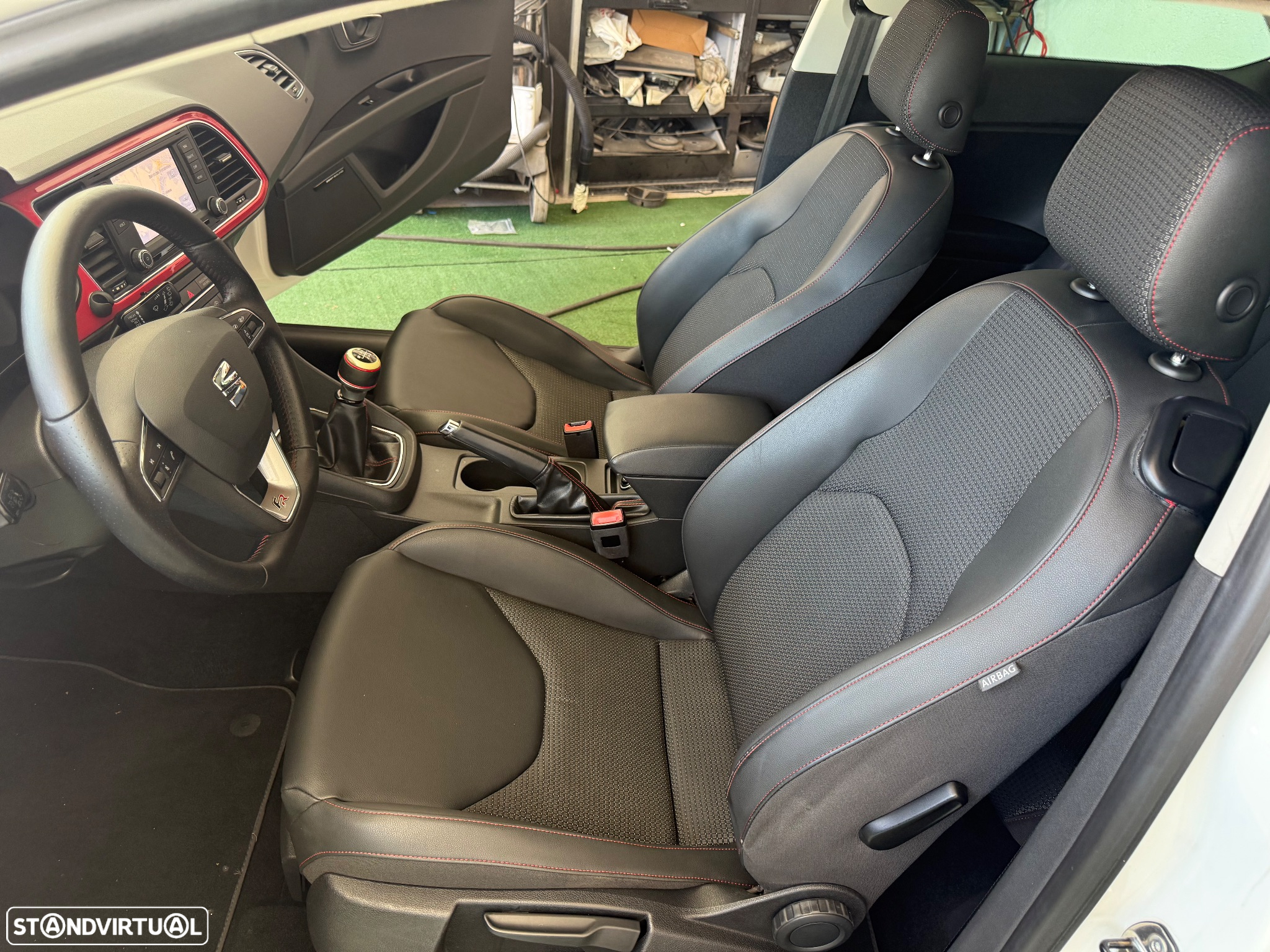SEAT Leon SC 2.0 TDI FR S/S - 11