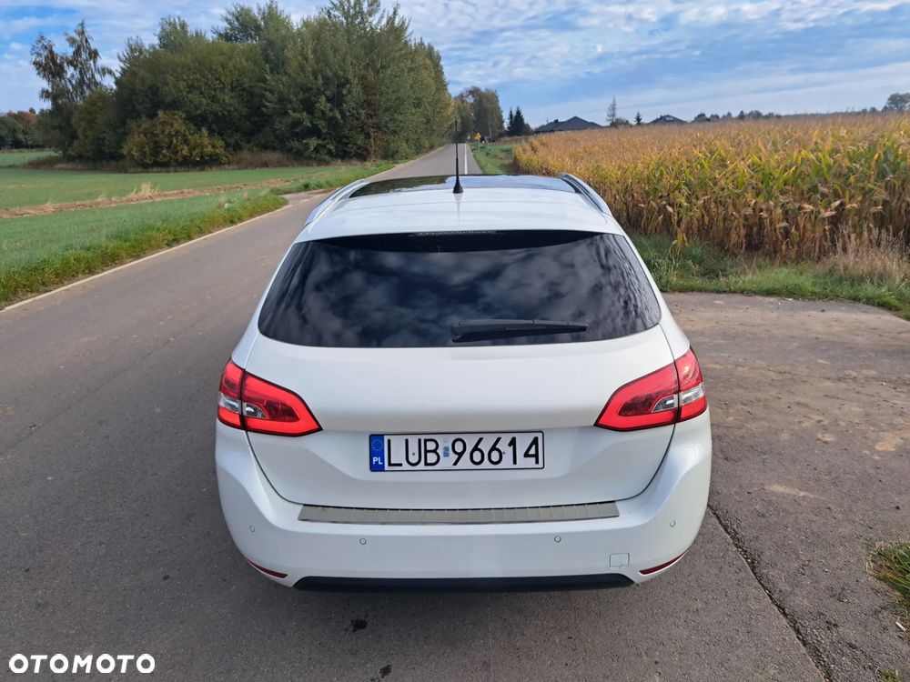 Peugeot 308 - 7