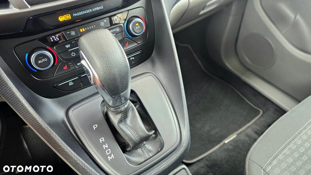 Ford Tourneo Connect Grand 1.5 TDCi Start/Stop Titanium - 23