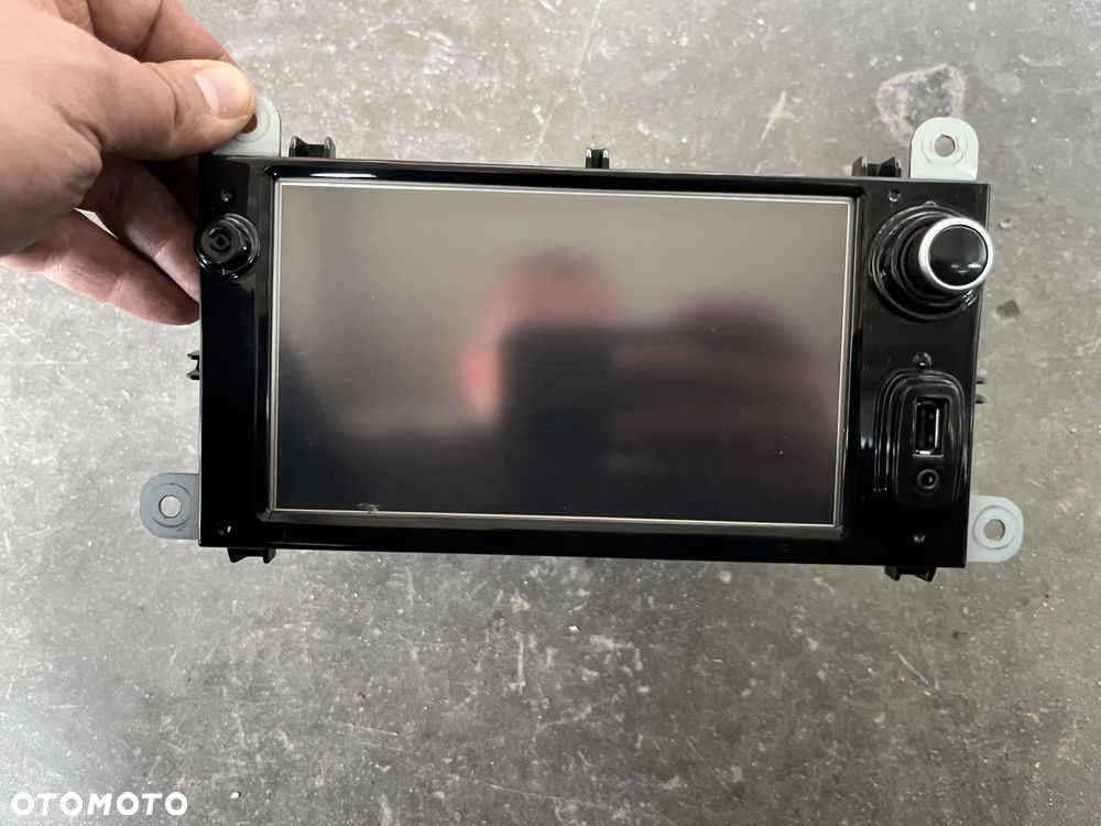 Radio nawigacja Renault Clio IV 281158826R - 1