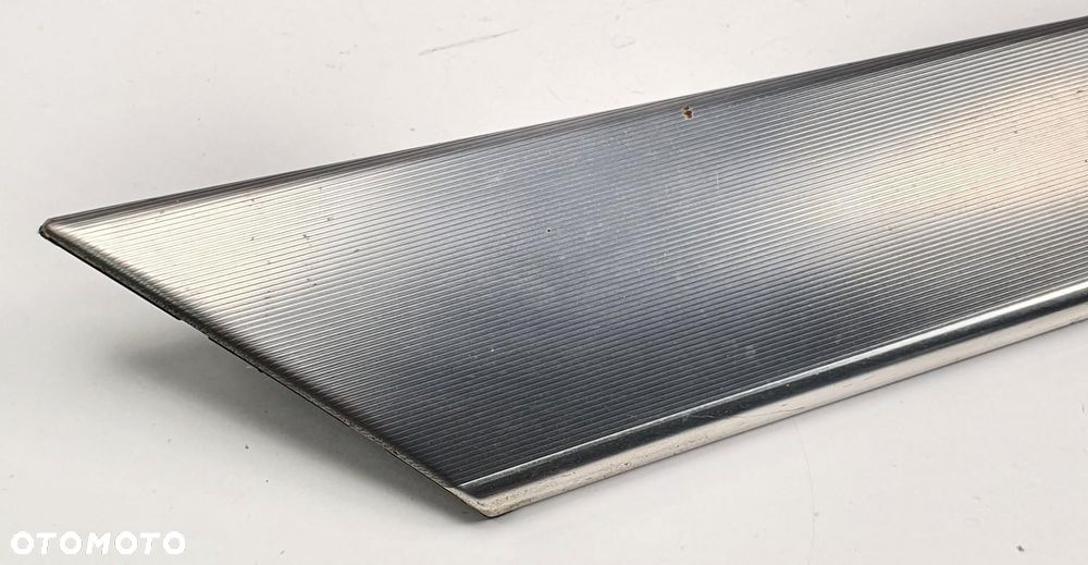 DEKOR LISTWA BOCZKA DRZWI PRAWY TYŁ MERCEDES W203 A2037202222 - 4