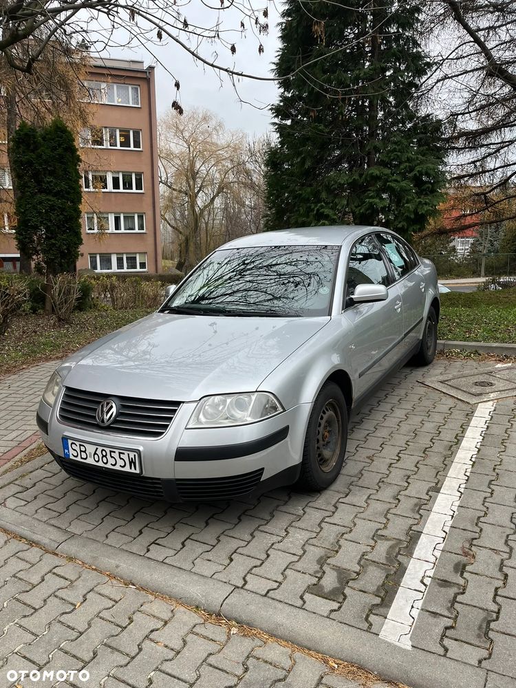 Volkswagen Passat 2.0 Trendline - 1
