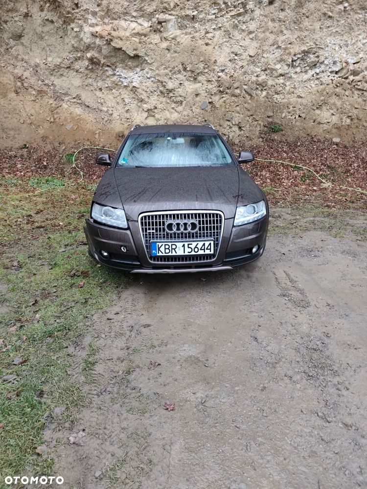 Audi A6 Allroad - 1