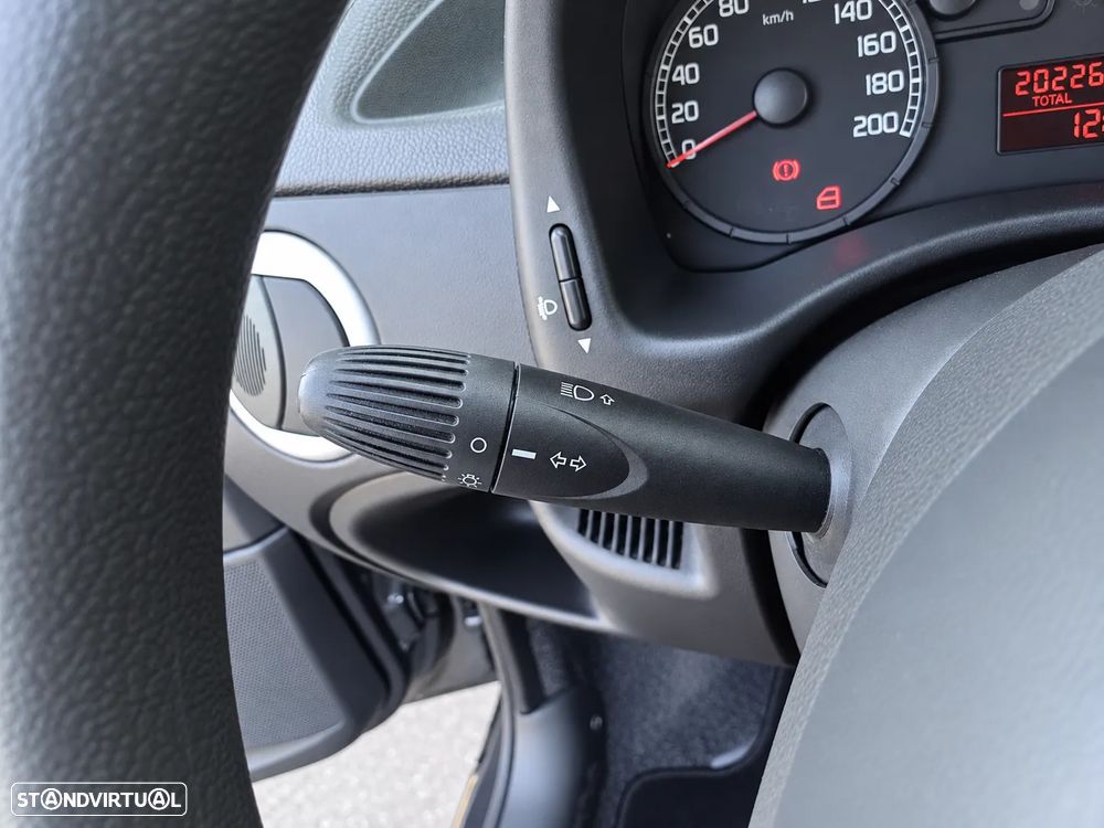 Fiat Punto 1.2 60 Active - 22