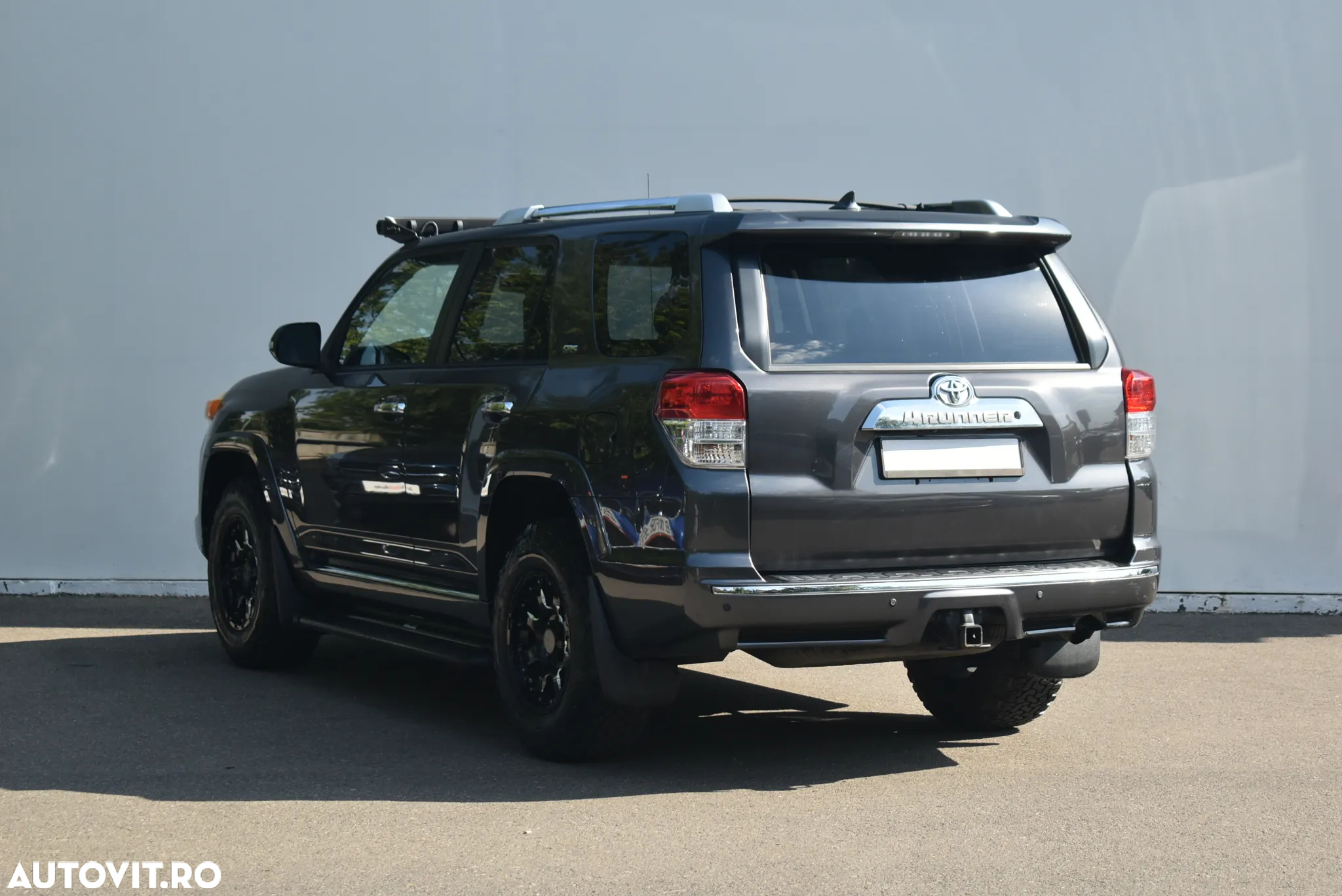 Toyota 4Runner - 11