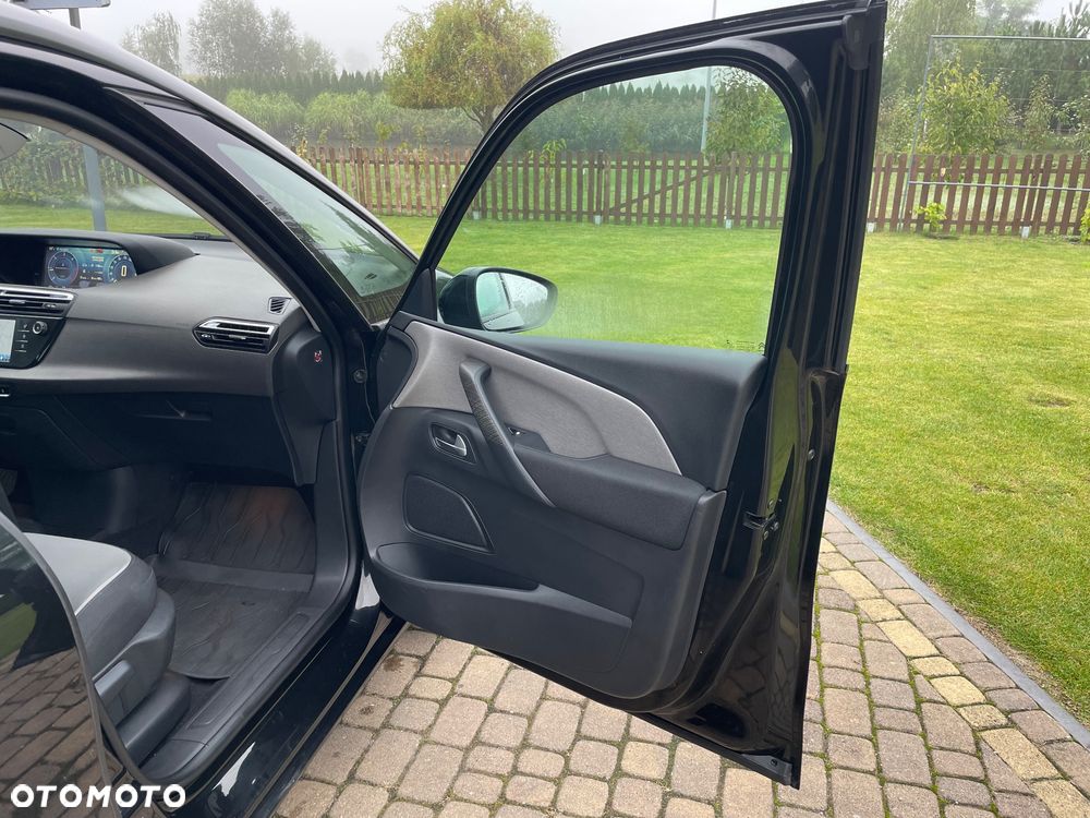 Citroën C4 Grand Picasso - 19