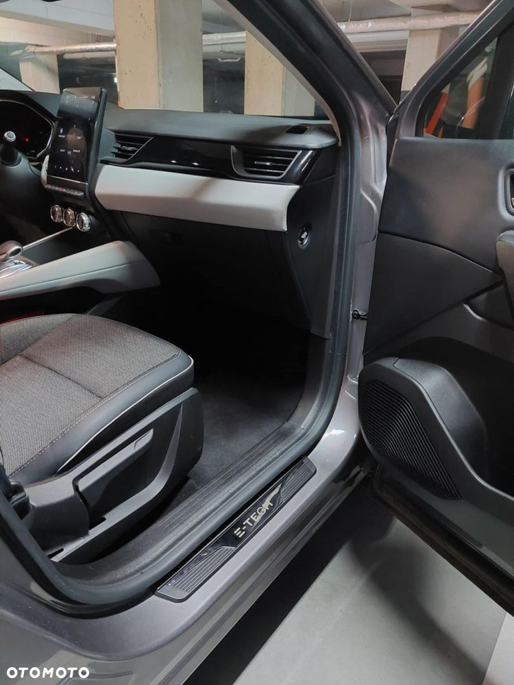 Renault Captur - 10