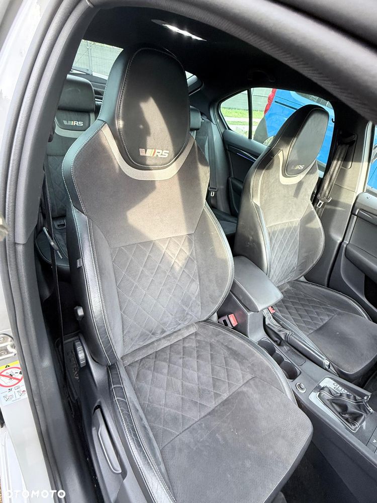 Skoda Octavia 2.0 TDI 4x4 RS DSG - 10