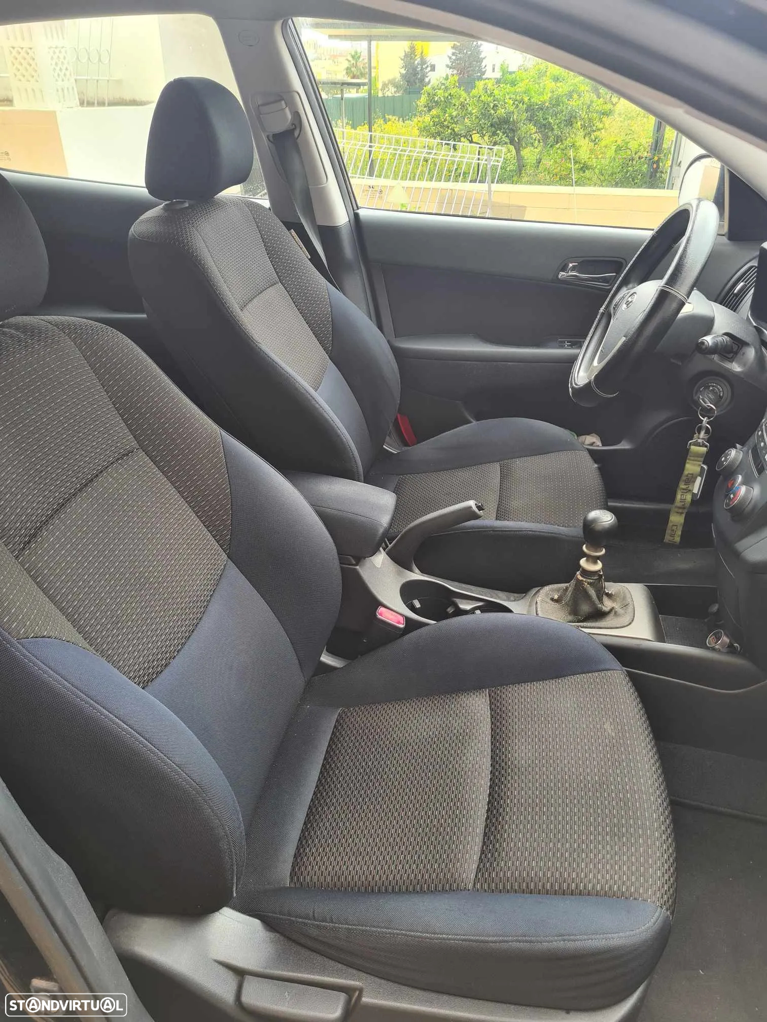Hyundai i30 1.4 CVVT Comfort - 6