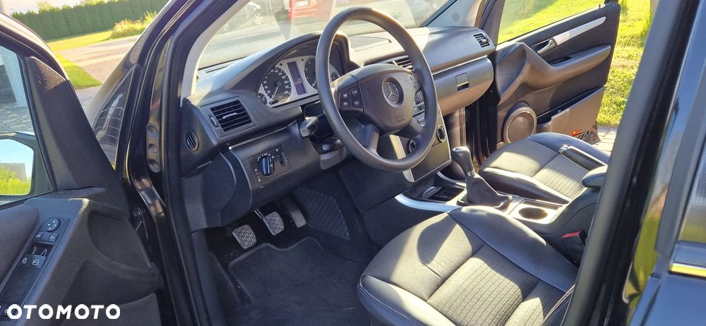 Mercedes-Benz Klasa B 170 - 10