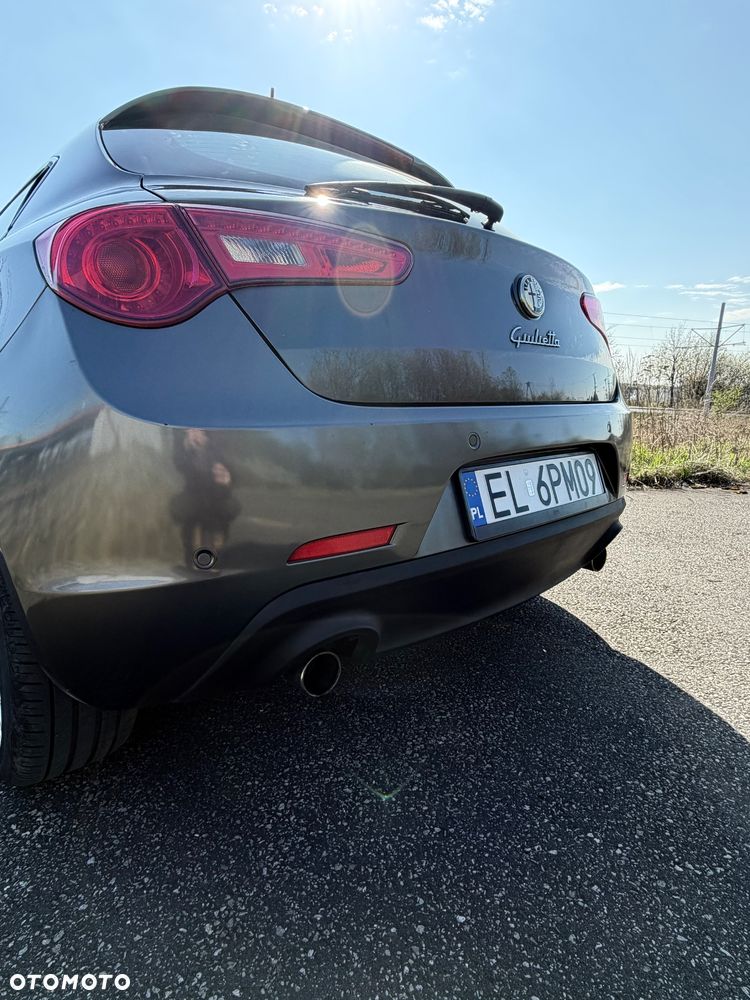 Alfa Romeo Giulietta 2.0 JTDM Exclusive TCT EU6 - 4
