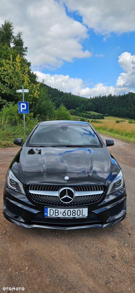 Mercedes-Benz CLA Shooting Brake 180 AMG Line - 2