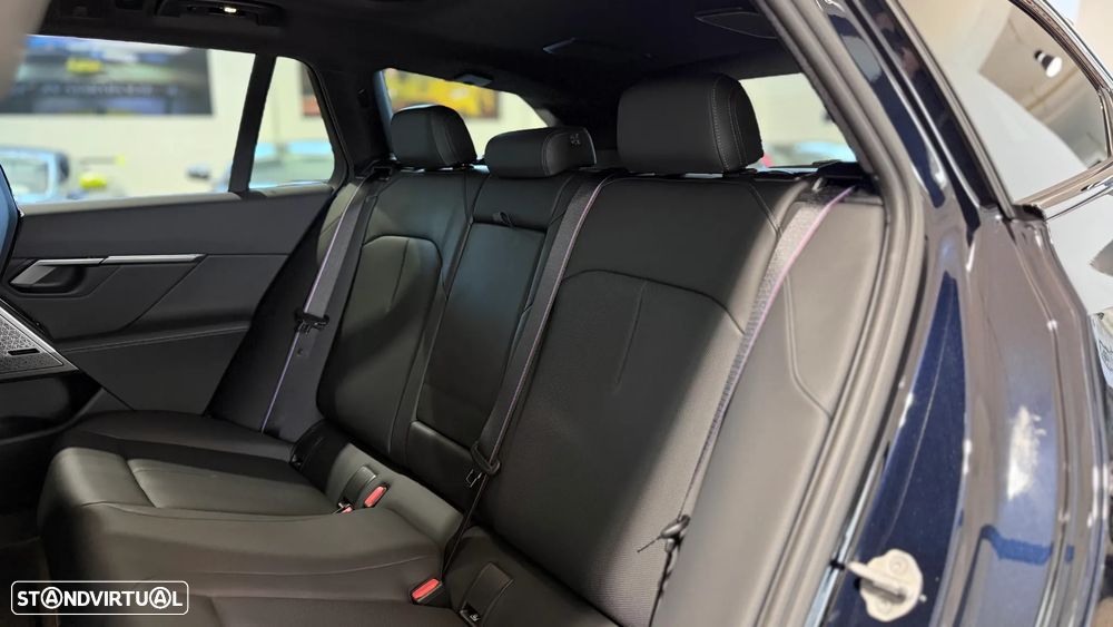 BMW M5 Touring xDrive - 23